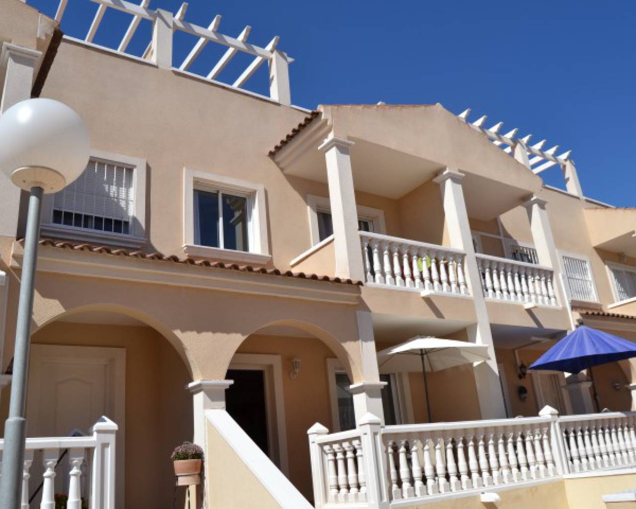 Maison de ville - Revente - Alicante* NO USAR - VA3765