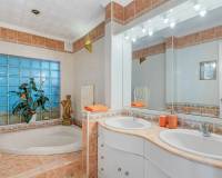 Revente - Villa individuelle - San Miguel de Salinas